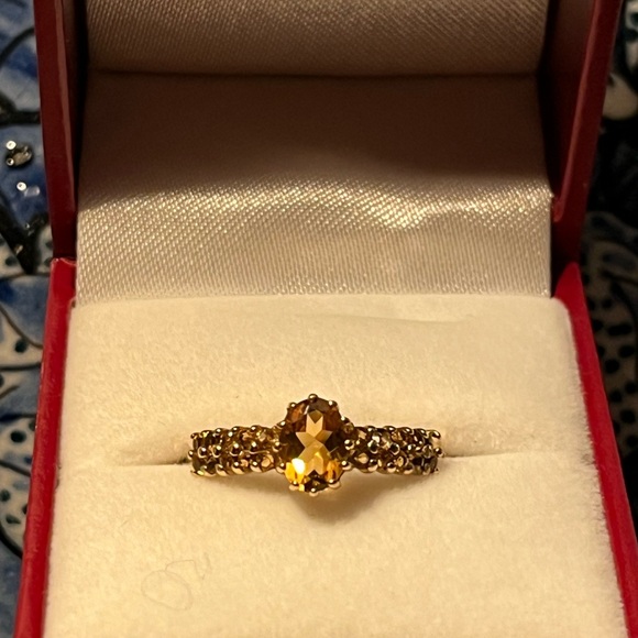 Vintage 10Kt Yellow Gold Citrine Ring. Ring size: 7.75 - Picture 13 of 16